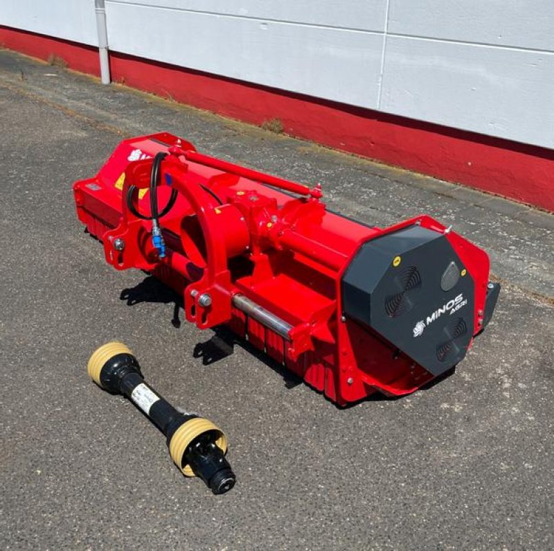 Mulcher des Typs Minos Agri Mulcher T-DSPH 2400 **NEU**, Neumaschine in Münstermaifeld (Bild 11)