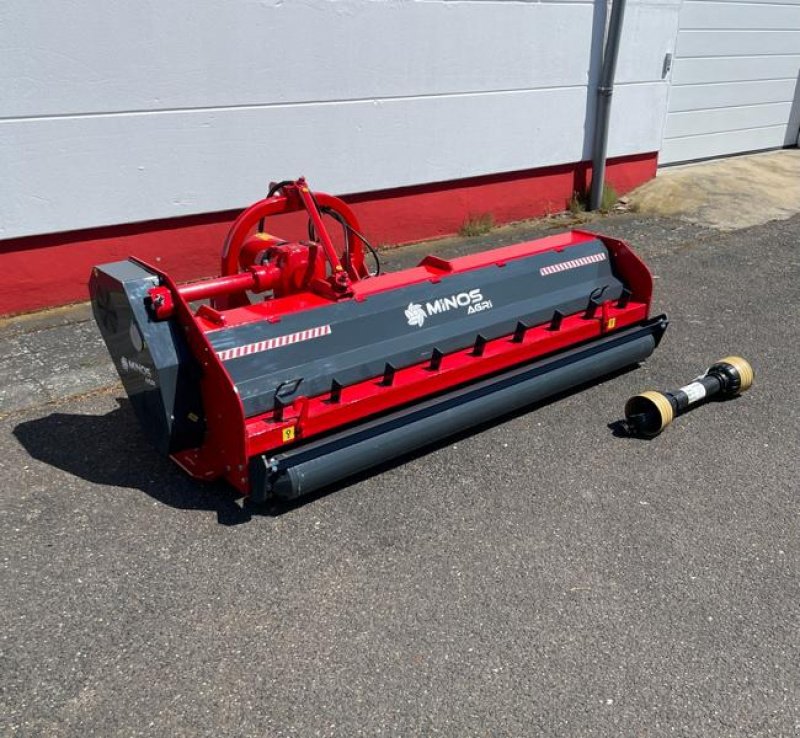 Mulcher des Typs Minos Agri Mulcher T-DSPH 2400 **NEU**, Neumaschine in Münstermaifeld (Bild 1)