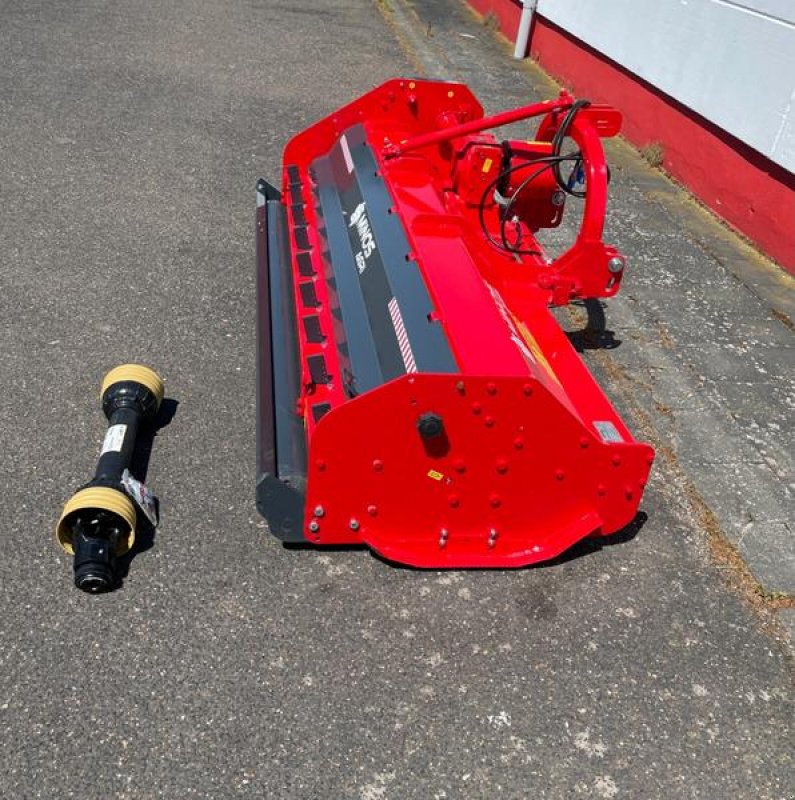 Mulcher des Typs Minos Agri Mulcher T-DSPH 2400 **NEU**, Neumaschine in Münstermaifeld (Bild 5)