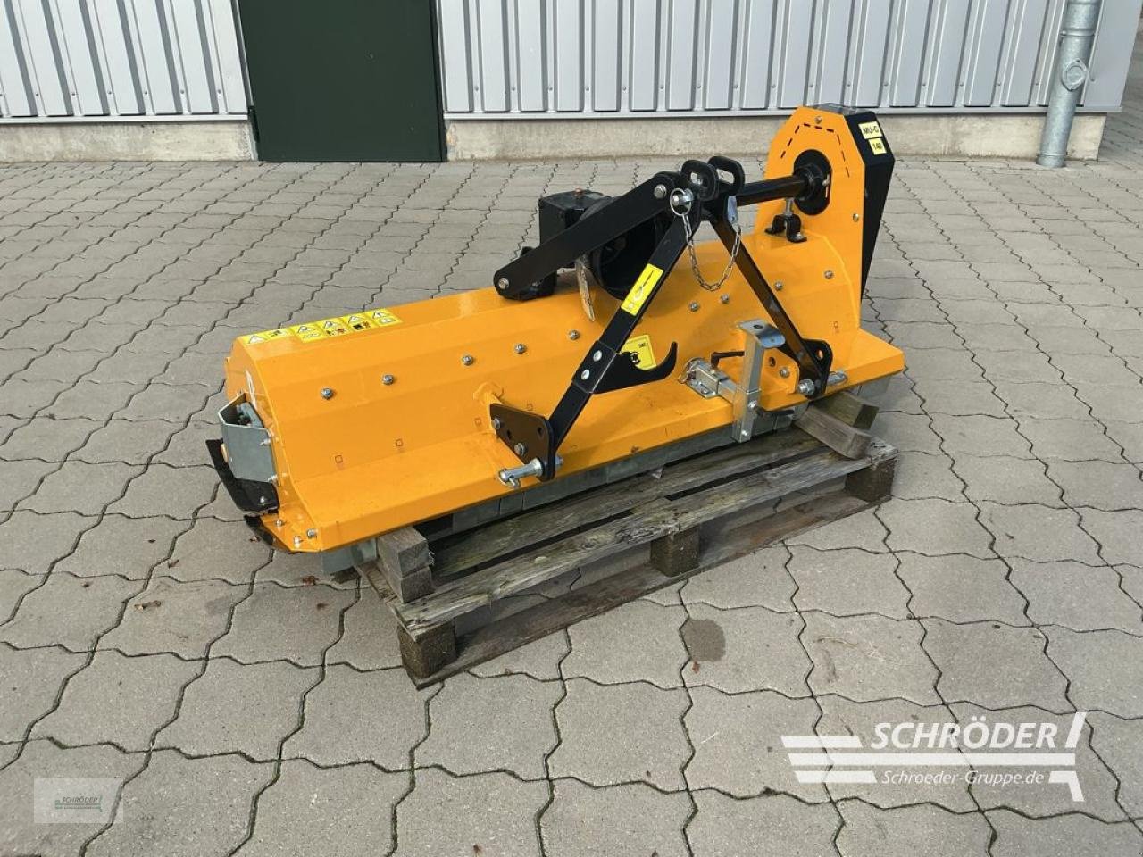 Mulcher des Typs Müthing MU-C 140, Neumaschine in Hemmoor (Bild 1)