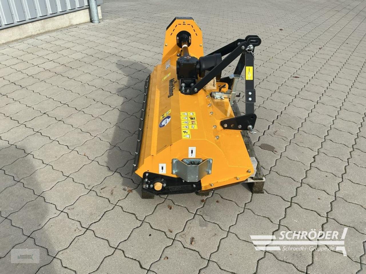 Mulcher des Typs Müthing MU-C 140, Neumaschine in Hemmoor (Bild 2)