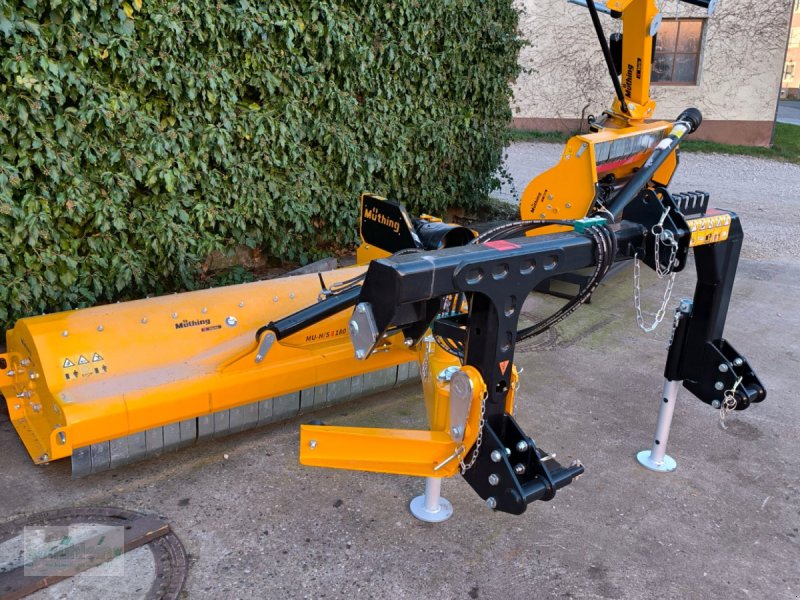 Mulcher of the type Müthing MU-H/S 180, Neumaschine in Emskirchen