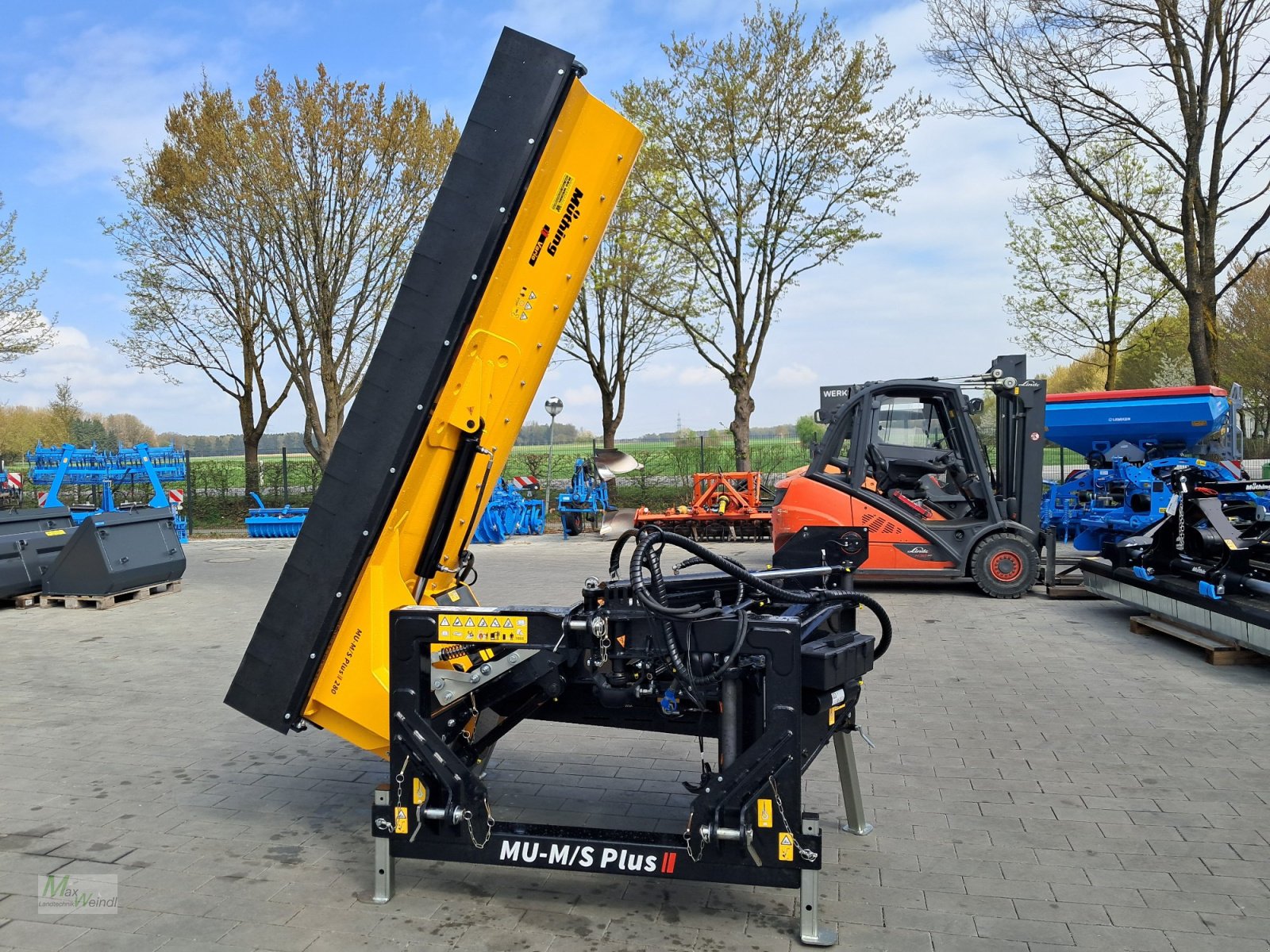 Mulcher des Typs Müthing MU/M-S 280Plus, Neumaschine in Markt Schwaben (Bild 1)