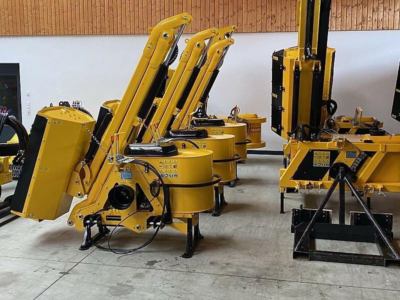 Mulcher tipa Omarv Auslegemulcher Böschungsmulcher Auslegemäher Mulcher Schle, Gebrauchtmaschine u Schmallenberg (Slika 3)