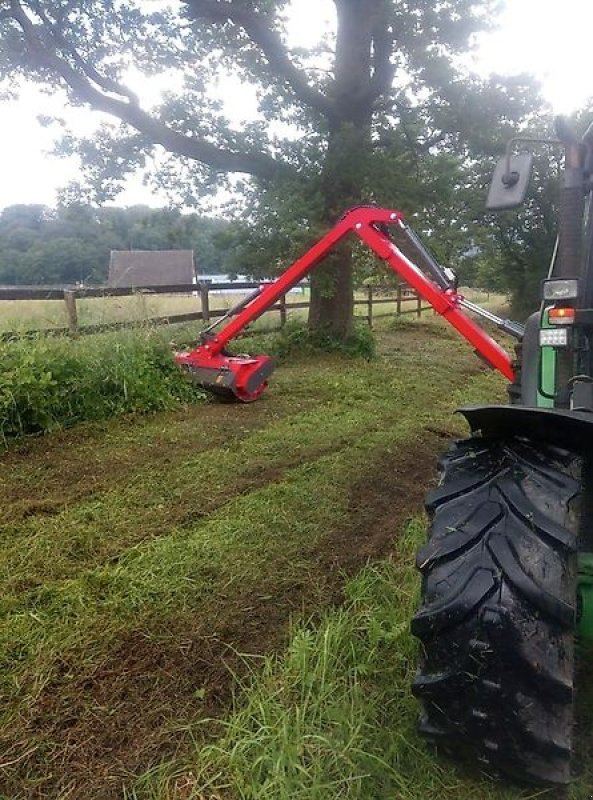 Mulcher typu Omarv Auslegemulcher Böschungsmulcher Mulcher Mäher D 500 Plus, Gebrauchtmaschine v Schmallenberg (Obrázek 7)
