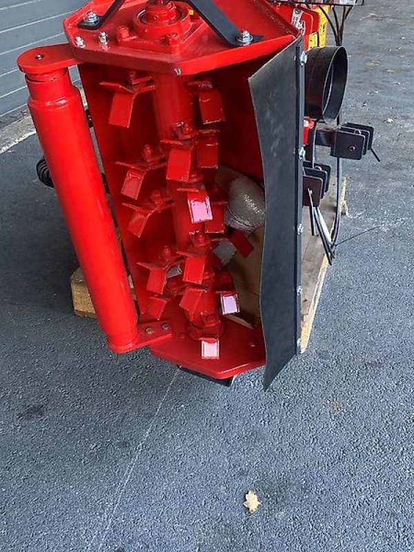 Mulcher of the type Omarv Böschungsmulcher Auslegemulcher Auslegemäher Mulcher, Gebrauchtmaschine in Schmallenberg (Picture 3)