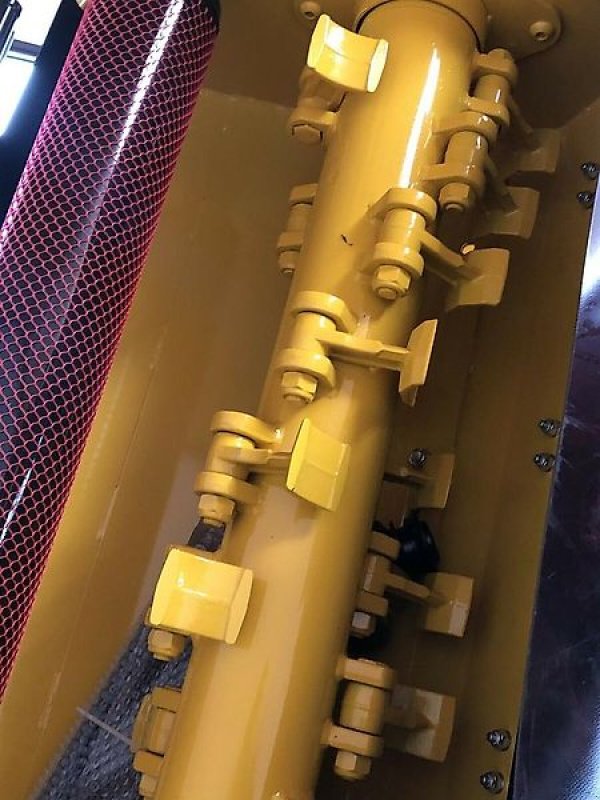 Mulcher του τύπου Omarv Böschungsmulcher Auslegemulcher Auslegemäher Mulcher, Gebrauchtmaschine σε Schmallenberg (Φωτογραφία 15)