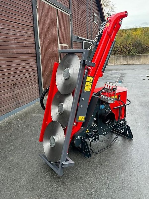 Mulcher des Typs Omarv Böschungsmulcher Auslegemulcher Mulcher Baumsäge D 500 Eco, Gebrauchtmaschine in Schmallenberg (Bild 4)