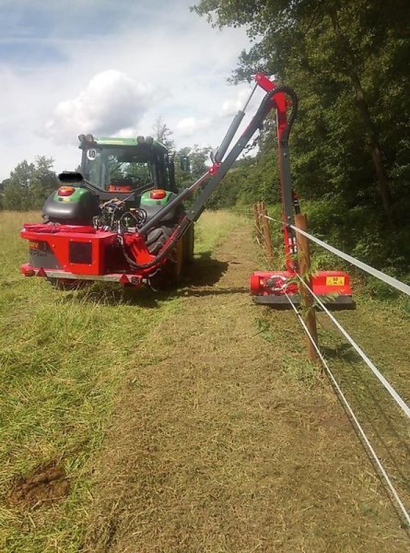 Mulcher typu Omarv Böschungsmulcher Auslegemulcher Mulcher D 750, Gebrauchtmaschine v Schmallenberg (Obrázek 2)