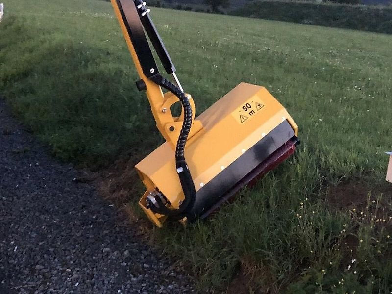 Mulcher of the type Omarv Böschungsmulcher Auslegemulcher Mulcher Schlegelmulcher, Gebrauchtmaschine in Schmallenberg (Picture 4)