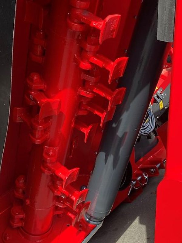 Mulcher typu Omarv Böschungsmulcher Auslegemulcher Mulcher Schlegelmulcher, Gebrauchtmaschine v Schmallenberg (Obrázek 9)