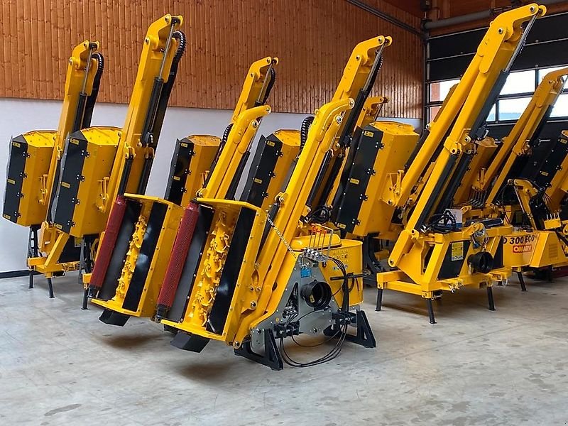 Mulcher typu Omarv Böschungsmulcher Auslegemulcher Schlegelmulcher Mulcher, Gebrauchtmaschine v Schmallenberg (Obrázek 9)