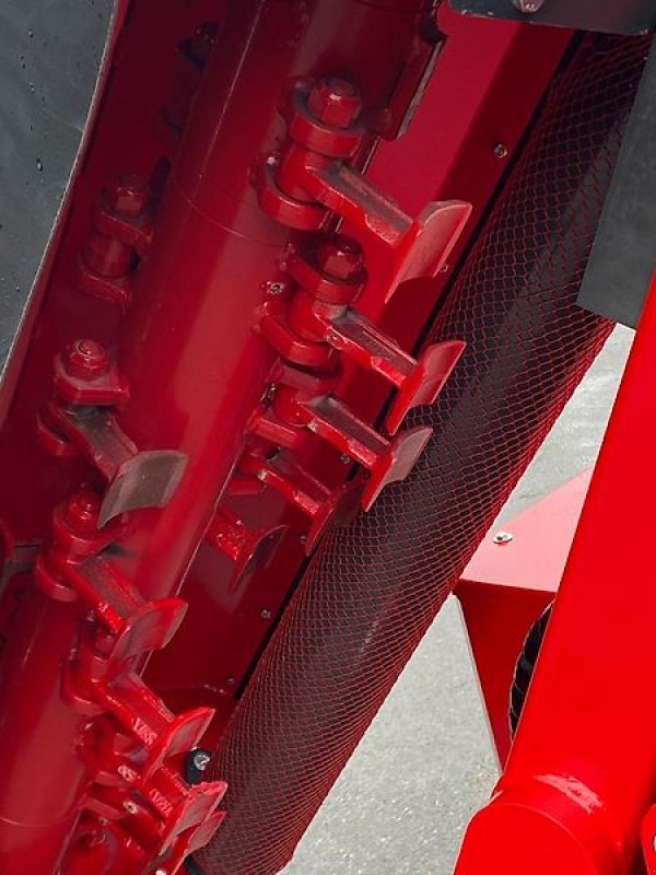 Mulcher of the type Omarv Böschungsmulcher Auslegemulcher Schlegelmulcher Mulcher, Gebrauchtmaschine in Schmallenberg (Picture 11)