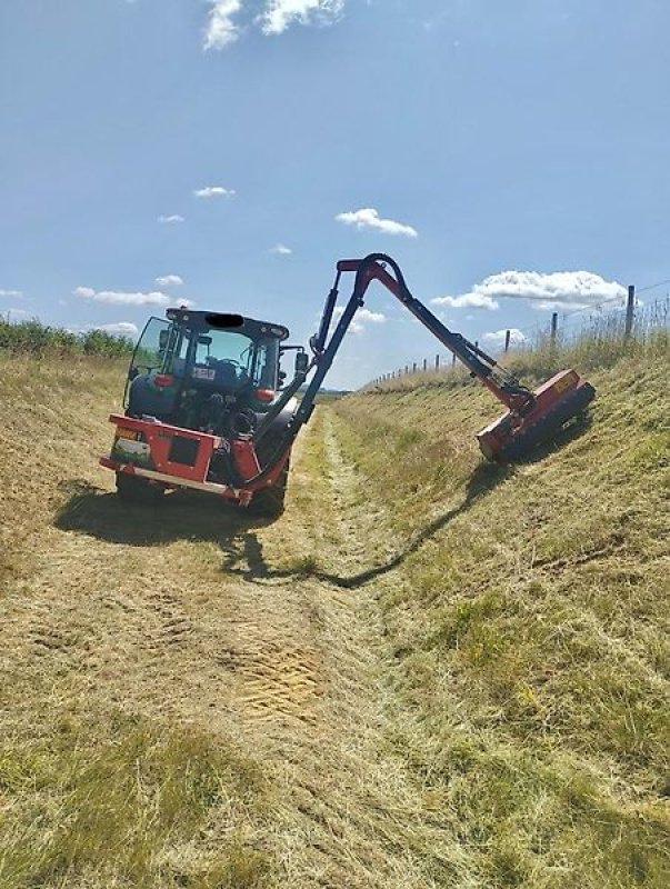 Mulcher of the type Omarv Böschungsmulcher Auslegemulcher Schlegelmulcher Mulcher, Gebrauchtmaschine in Schmallenberg (Picture 2)