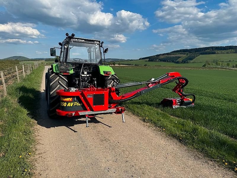 Mulcher typu Omarv Böschungsmulcher Mulcher Auslegemulcher Auslegemäher D 550, Gebrauchtmaschine v Schmallenberg (Obrázek 3)
