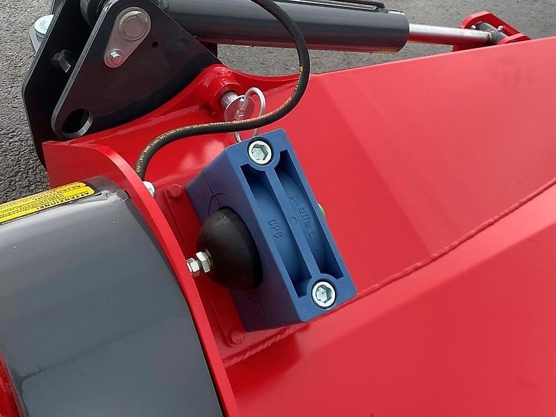 Mulcher of the type Omarv Böschungsmulcher Seitenmulcher Schlegelmulcher Mulcher, Gebrauchtmaschine in Schmallenberg (Picture 11)