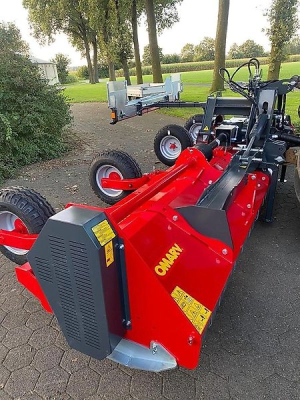 Mulcher of the type Omarv Schlegelmlcher Mulcher Mulchgerät Flächenmulcher Mäher, Gebrauchtmaschine in Schmallenberg (Picture 4)