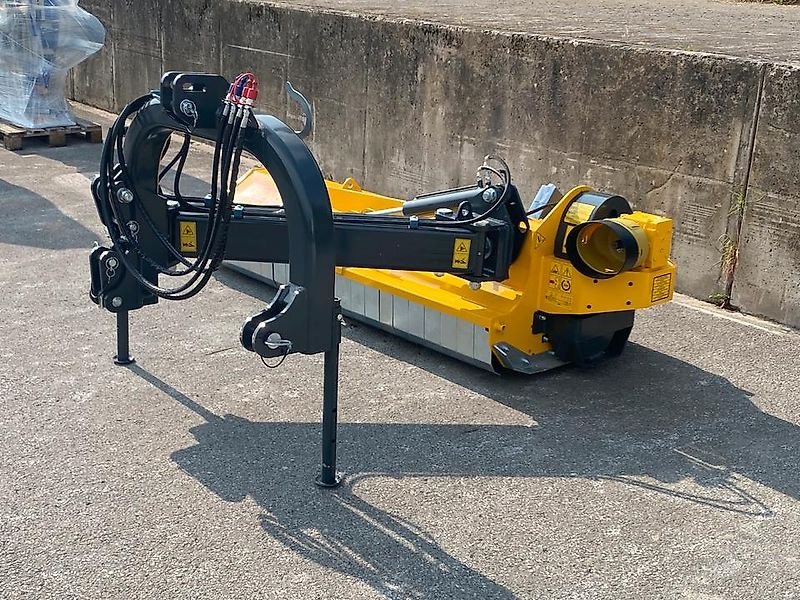 Mulcher typu Omarv Schlegelmulcher Böschungsmulcher Seitenmulcher Mulcher, Gebrauchtmaschine v Schmallenberg (Obrázek 2)