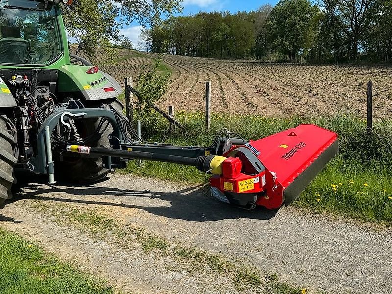 Mulcher of the type Omarv Schlegelmulcher Mulcher Böschungsmulcher Auslegemulcher, Gebrauchtmaschine in Schmallenberg (Picture 8)