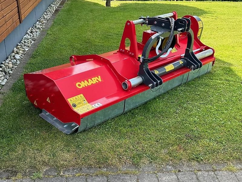 Mulcher of the type Omarv Schlegelmulcher Mulcher Mulchgerät Mäher Heckmulcher, Gebrauchtmaschine in Schmallenberg (Picture 12)