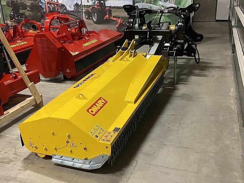 Mulcher typu Omarv Seitenmulcher Mulcher Schlegelmulcher Böschungsmulcher, Gebrauchtmaschine v Schmallenberg (Obrázek 2)