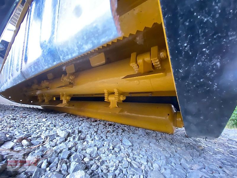 Mulcher des Typs Orsi WPS 2600 Heckmulcher mit Seitenverschiebung, Neumaschine in Ostheim/Rhön (Bild 7)