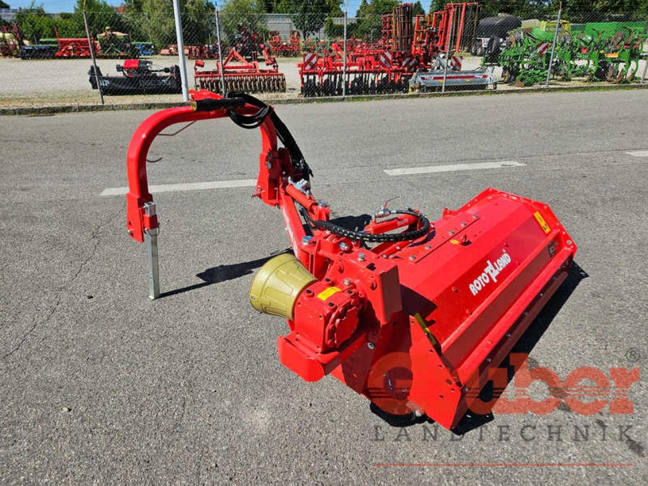 Mulcher des Typs Rotoland XS-F 140, Neumaschine in Ampfing (Bild 3)