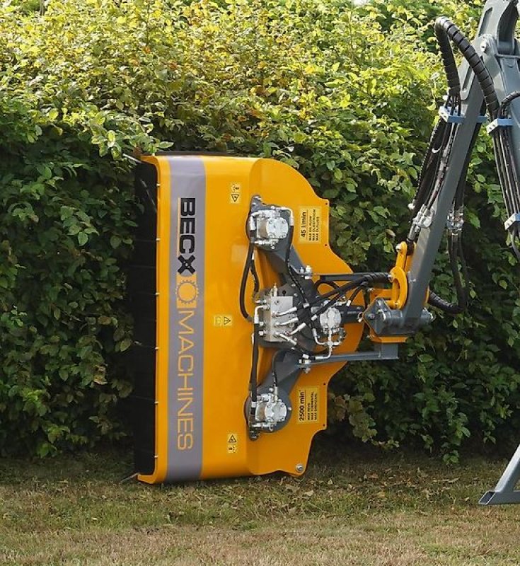 Mulcher tip Sonstige Heckenschneider Heckenmulcher Mulcher Heckenschere BECX, Gebrauchtmaschine in Schmallenberg (Poză 3)
