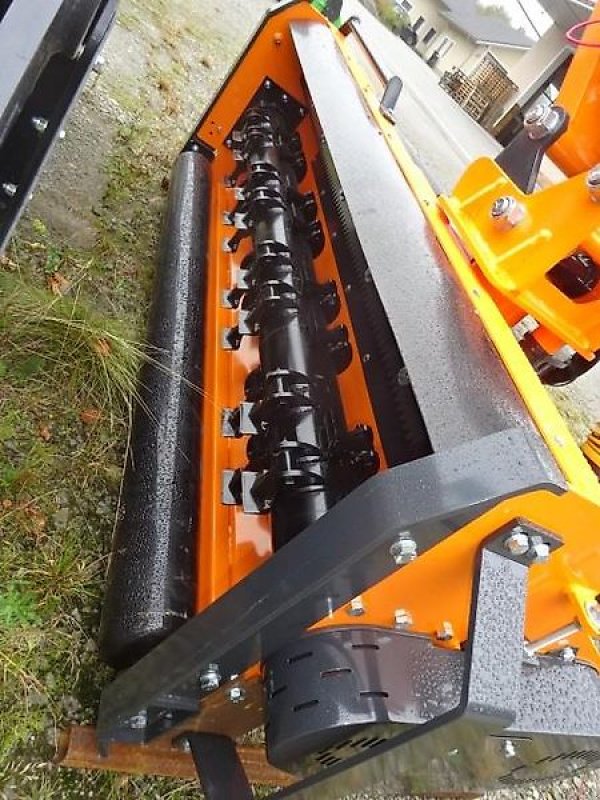 Mulcher of the type Talex RB 180-  RB 200  NEU-  //Schlegelmulcher- Sonderpreis-  möglich in den Arbeitsbreiten  1,6 Meter- 1,8 Meter- 2 Meter, Neumaschine in Neureichenau (Picture 7)
