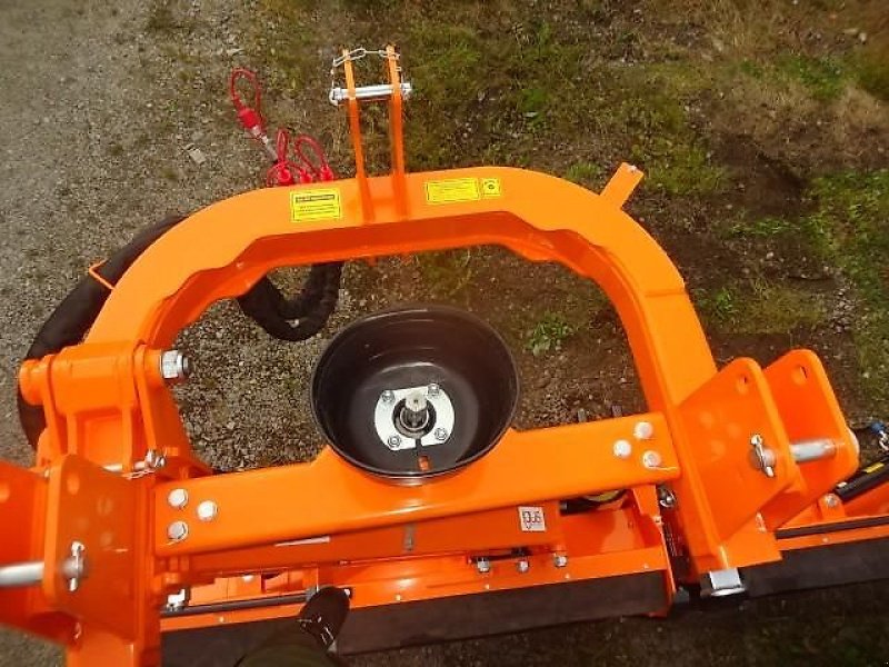 Mulcher of the type Talex RB 180-  RB 200  NEU-  //Schlegelmulcher- Sonderpreis-  möglich in den Arbeitsbreiten  1,6 Meter- 1,8 Meter- 2 Meter, Neumaschine in Neureichenau (Picture 23)