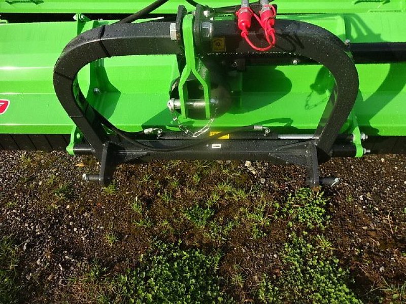 Mulcher a típus Talex Talex Mulcher Leopard Duo 250 - Hydraulischer . Verstellung oder in Breite 2,8 Meter - hydrl. Verstellung, Neumaschine ekkor: Neureichenau (Kép 9)