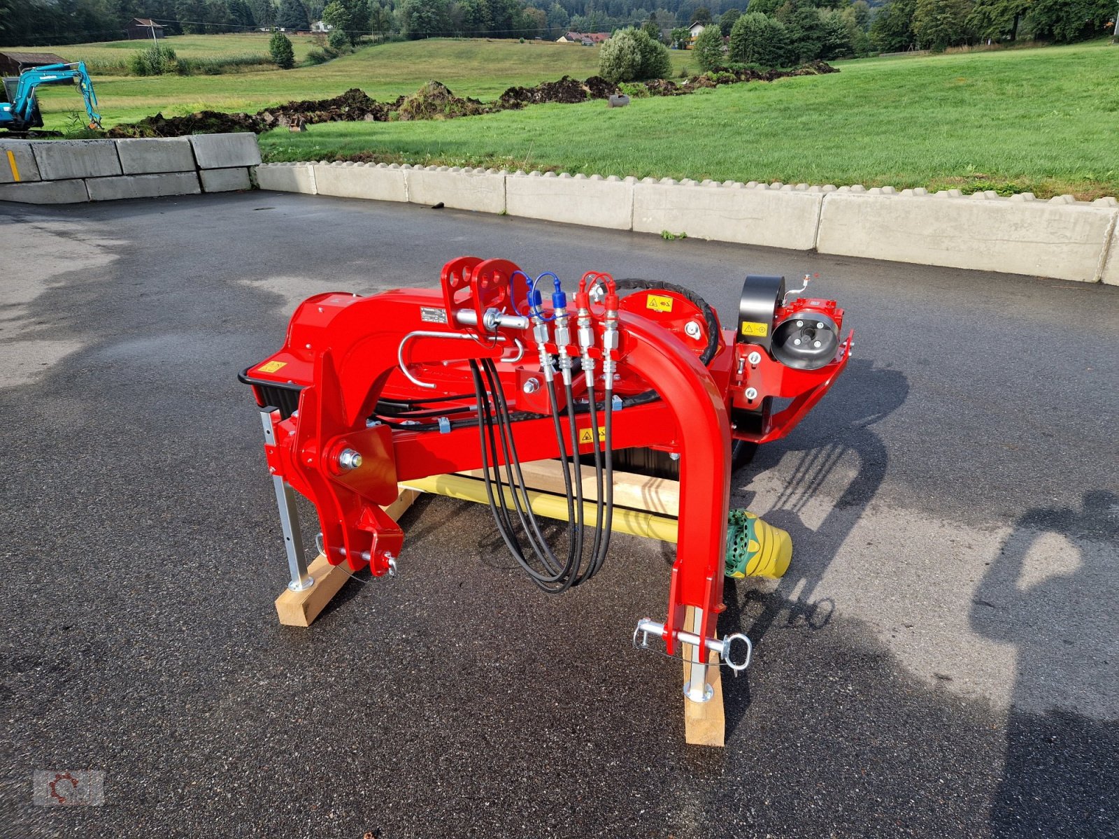 Mulcher типа Tehnos MB 220 LW Seitenmulcher Böschungsmulcher, Neumaschine в Tiefenbach (Фотография 4)