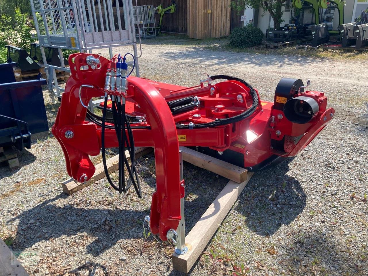 Mulcher des Typs Tehnos Seitenmulcher profi MB220R LW, Neumaschine in Geiselhöring (Bild 2)