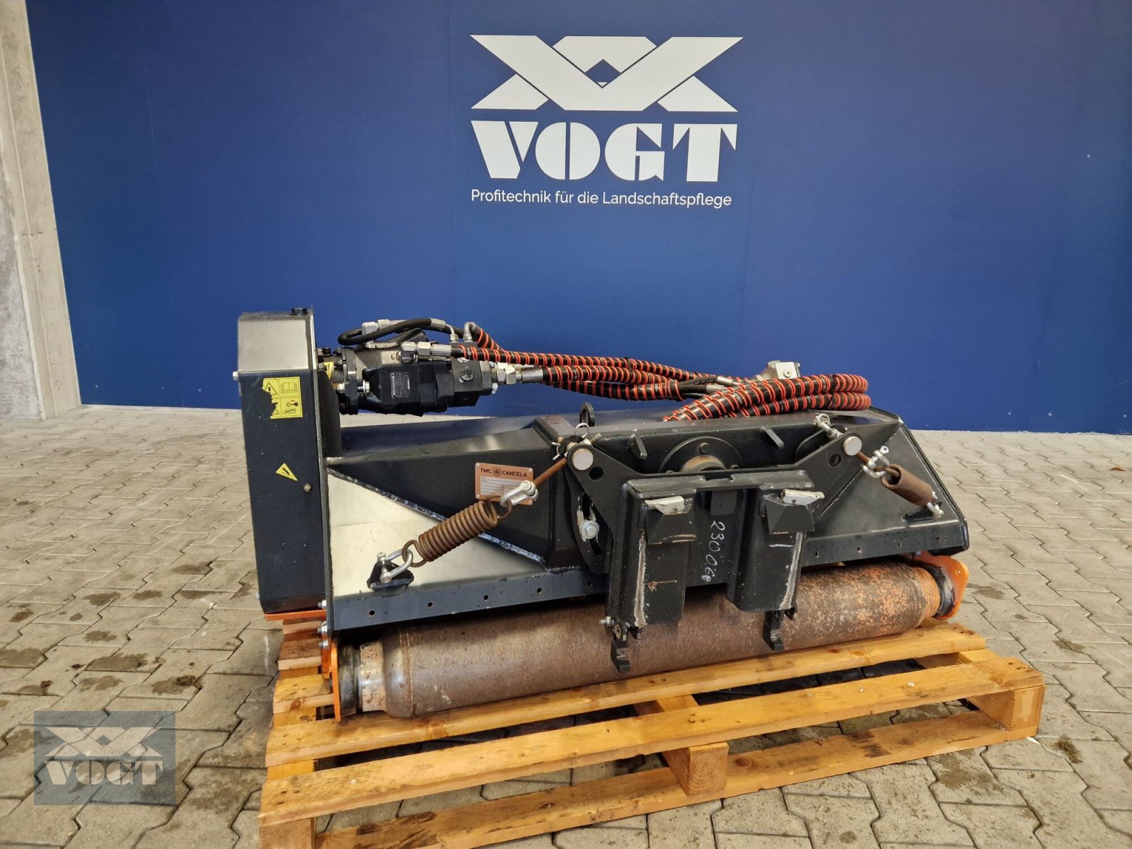 Mulcher des Typs TMC Cancela TLL-130 Mulchkopf /Schlegelmulcher für Mähraupe /Mulchraupe /Funkraupe, Gebrauchtmaschine in Schmallenberg (Bild 1)