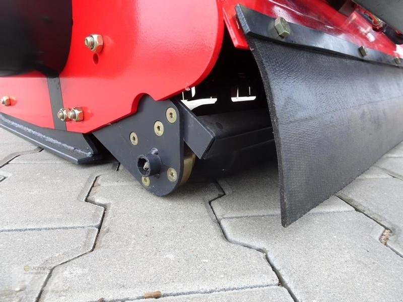 Mulcher of the type Vemac Mulcher 125cm hydraulisch Frontmulcher Schlegelmulcher Hoflader Radlader Bagger NEU, Neumaschine in Sülzetal OT Osterweddingen (Picture 15)