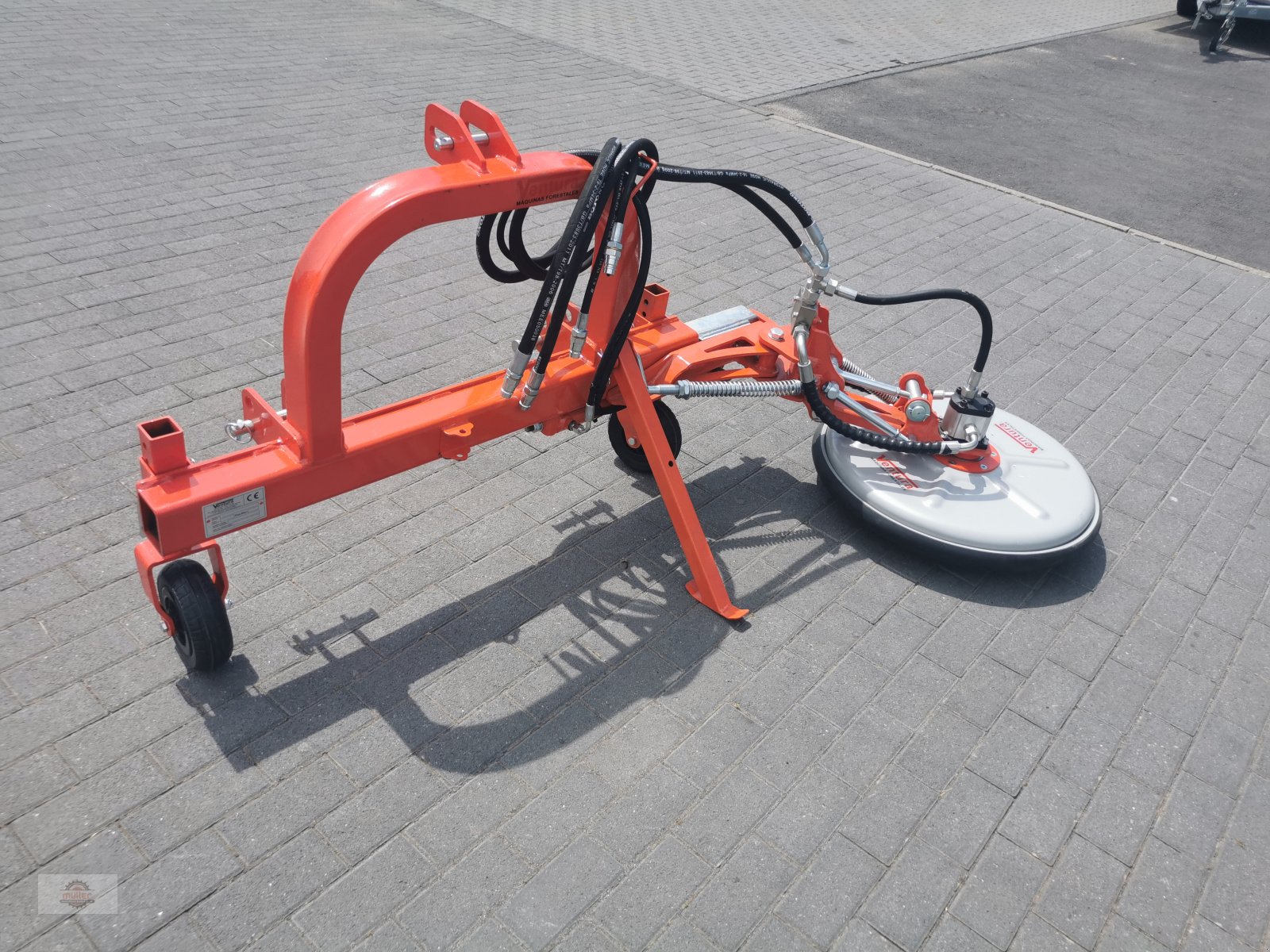 Mulcher des Typs Ventura DL650 Pfostenmäher, Neumaschine in Kehrig (Bild 1)