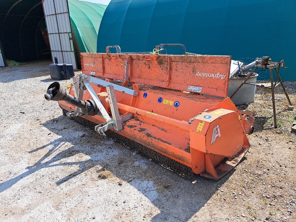 Mulchgerät & Häckselgerät of the type Agrimaster RMU3200, Gebrauchtmaschine in COGNAC LA FORET (Picture 1)