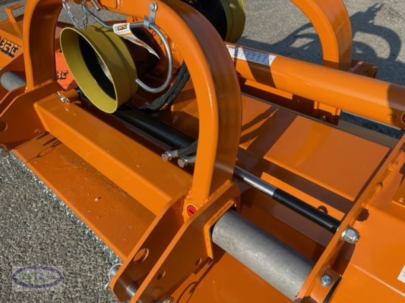 Mulchgerät & Häckselgerät des Typs Berti Bimax 300, Neumaschine in Münzkirchen (Bild 10)