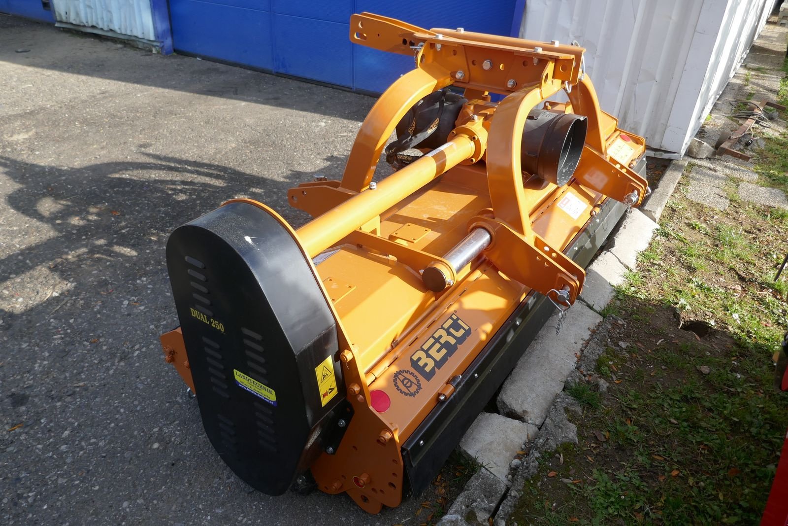 Mulchgerät & Häckselgerät typu Berti Dual 250, Gebrauchtmaschine v Villach (Obrázek 4)