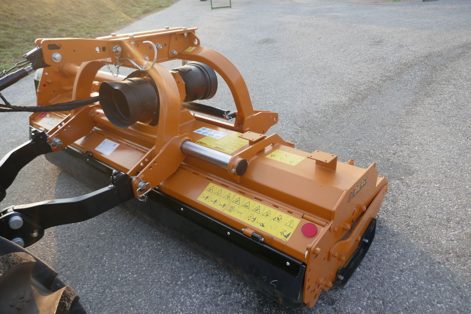 Mulchgerät & Häckselgerät du type Berti Dual 250, Gebrauchtmaschine en Villach (Photo 11)