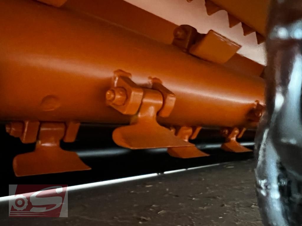 Mulchgerät & Häckselgerät des Typs Berti DUAL 280, Neumaschine in Offenhausen (Bild 6)