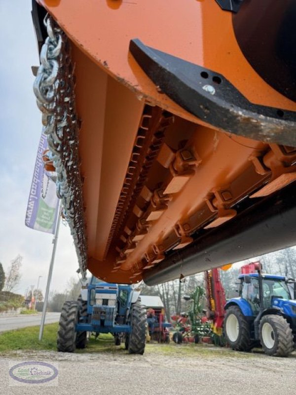Mulchgerät & Häckselgerät des Typs Berti Dual 300, Neumaschine in Münzkirchen (Bild 15)