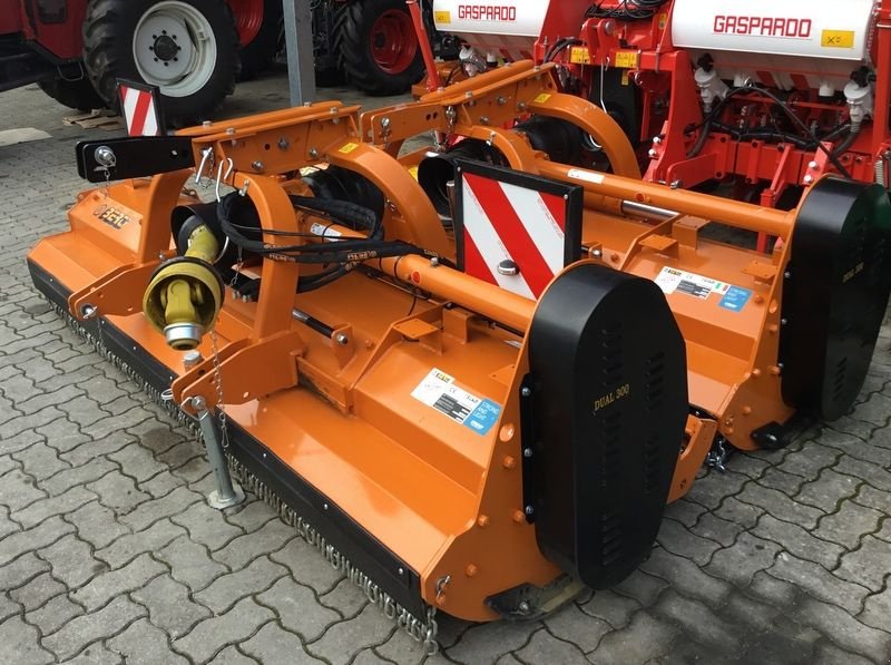 Mulchgerät & Häckselgerät des Typs Berti Dual 300, Neumaschine in Straden (Bild 2)