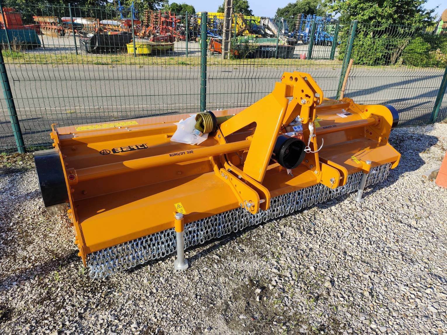 Mulchgerät & Häckselgerät от тип Berti KING/DT 320, Gebrauchtmaschine в Le Horps (Снимка 1)