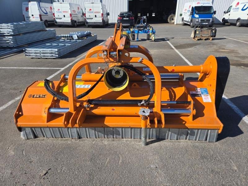 Mulchgerät & Häckselgerät van het type Berti TFB-REV220, Gebrauchtmaschine in GEMOZAC (Foto 1)