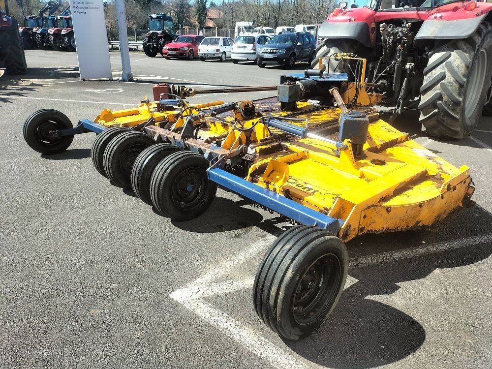 Mulchgerät & Häckselgerät des Typs Bomford TRIWING 540, Gebrauchtmaschine in Saint-Priest-Taurion (Bild 3)