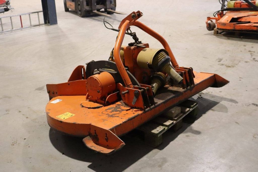Mulchgerät & Häckselgerät des Typs BSA S182S, Gebrauchtmaschine in Antwerpen (Bild 5)