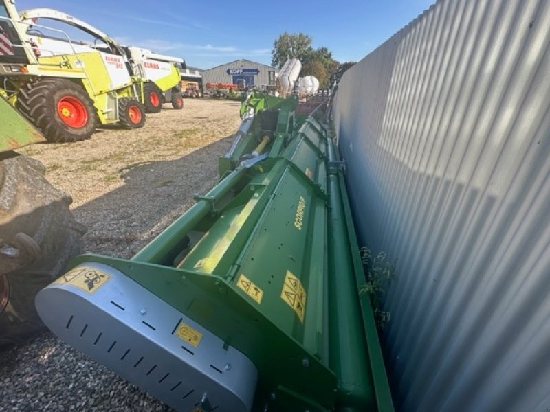 Mulchgerät & Häckselgerät des Typs Celli 6,44 m. spezial 8-Reihen Mais Scorpio/P, Vorführmaschine in Schutterzell (Bild 2)