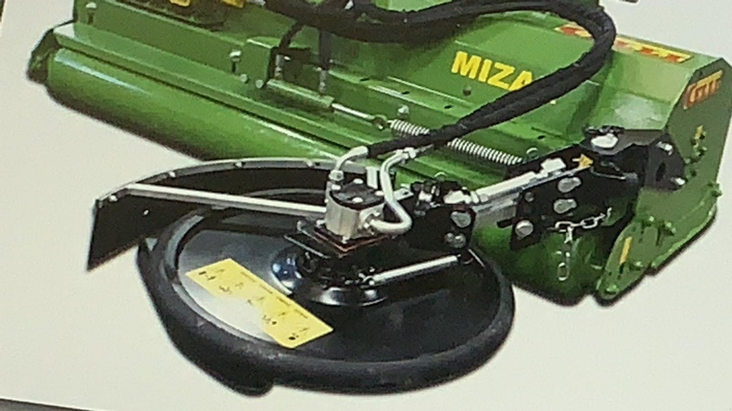 Mulchgerät & Häckselgerät des Typs Celli MIZARS/S mit Ausleger NEU, Neumaschine in Schutterzell (Bild 2)