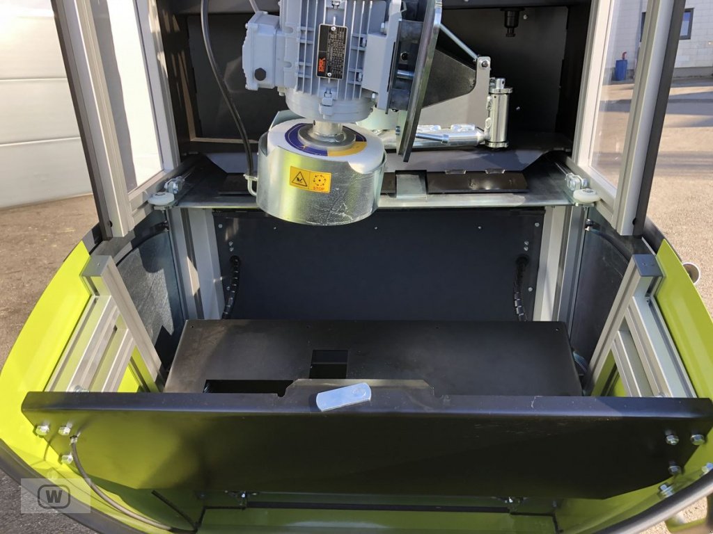 Mulchgerät & Häckselgerät Türe ait CLAAS Aqua Non Stop Comfort Messerschleifautomat, Neumaschine içinde Zell an der Pram (resim 13)